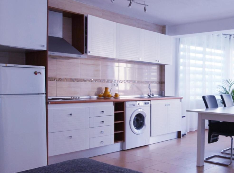Apartamento La Carihuela Torremolinos Bagian luar foto