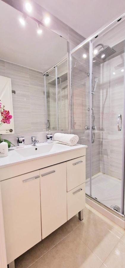 Apartamento La Carihuela Torremolinos Bagian luar foto