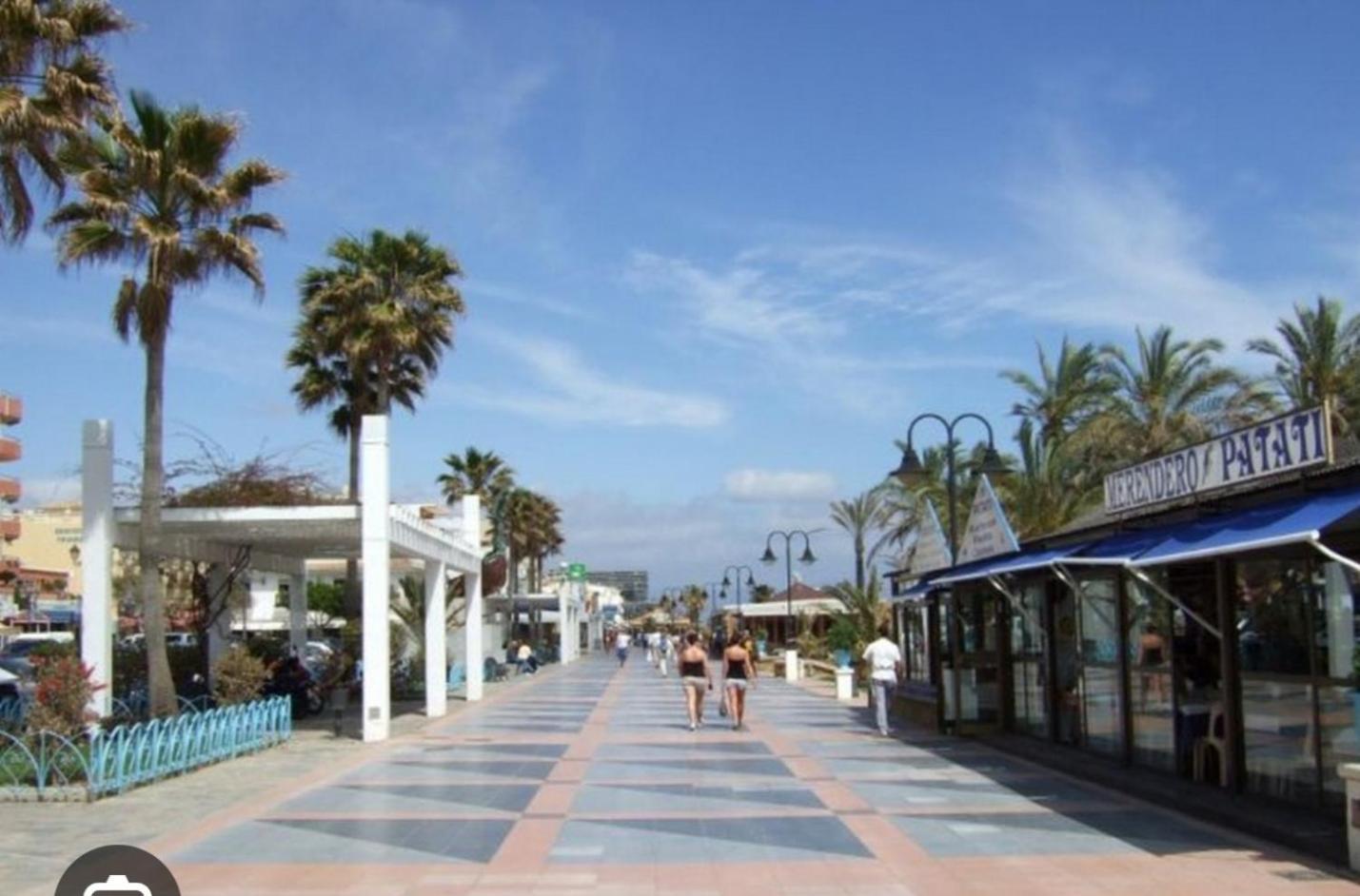 Apartamento La Carihuela Torremolinos Bagian luar foto